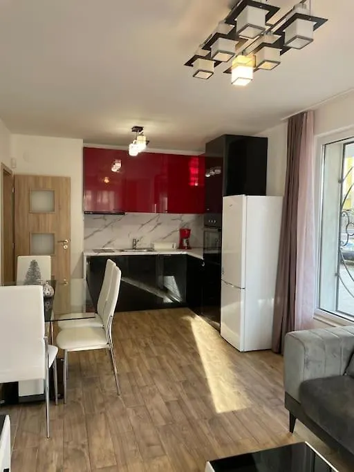 Cozy Apartment In Varna With Parking